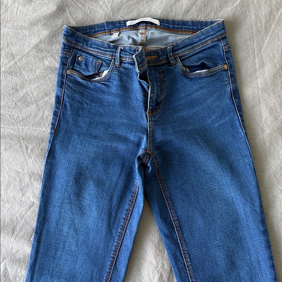 Zara | Jeans | High Rise Flare Raw Hem Full Length | Blogger Favorite | USA 2 - Picture 3 of 8